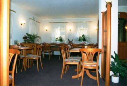 Hotel Am Schloss ديبولديسفالده المظهر الخارجي الصورة