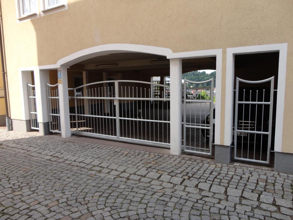 Hotel Am Schloss ديبولديسفالده المظهر الخارجي الصورة